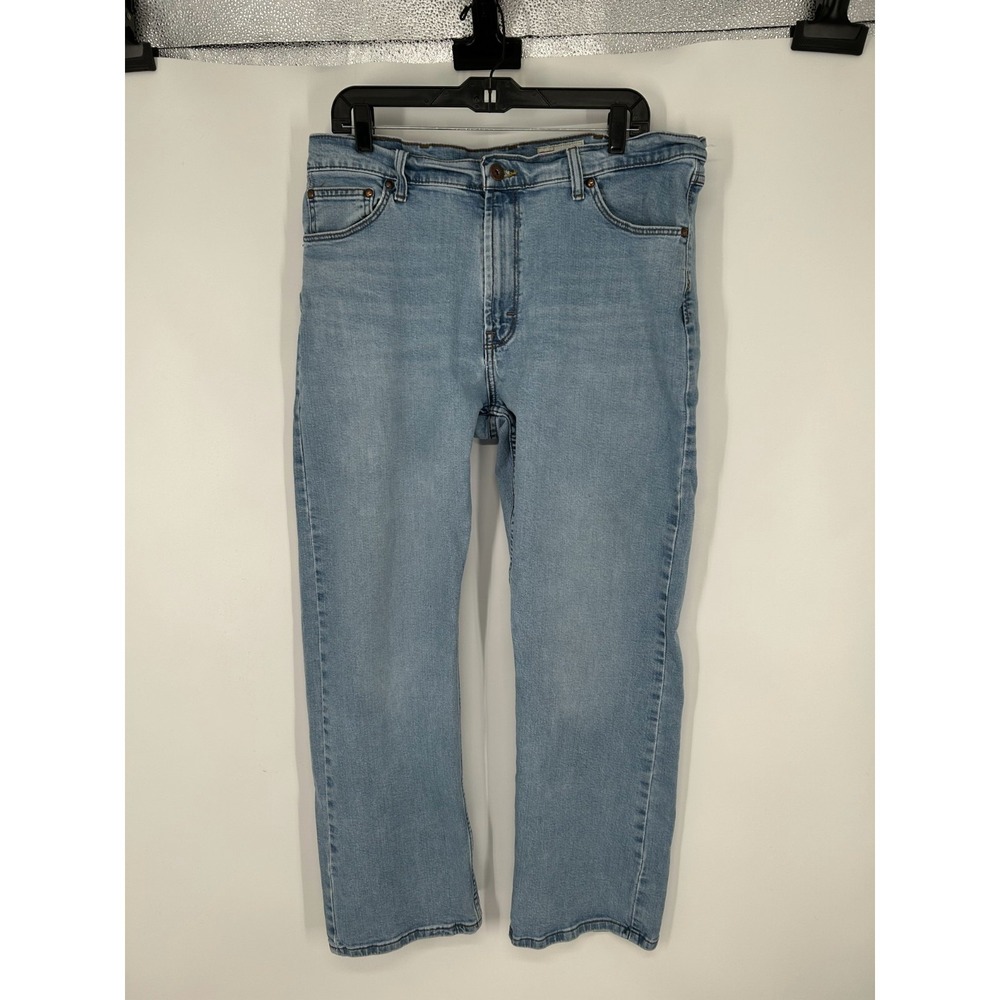 Wrangler Relaxed Boot Fit Bootcut Jeans Mens Size 34x30‎ Blue Denim Light Wash
